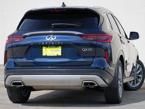 Used 2022 INFINITI QX50 Luxe FWD image 4