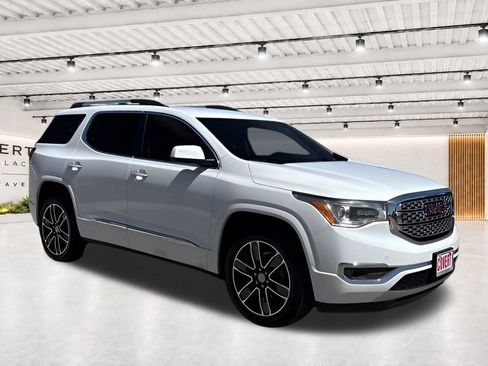 Used 2019 GMC Acadia Denali w/ LPO, Floor Liner Package FWD image 1
