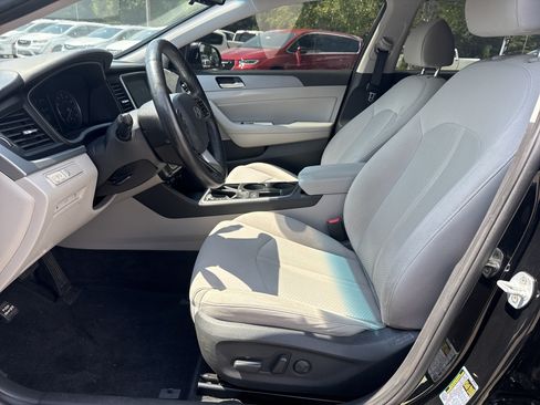 Used 2019 Hyundai Sonata SEL FWD image 9