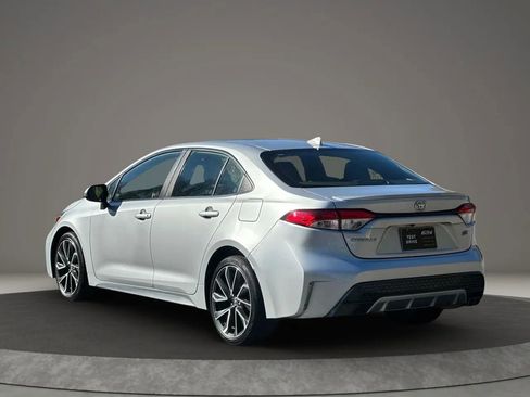 Used 2020 Toyota Corolla SE image 6