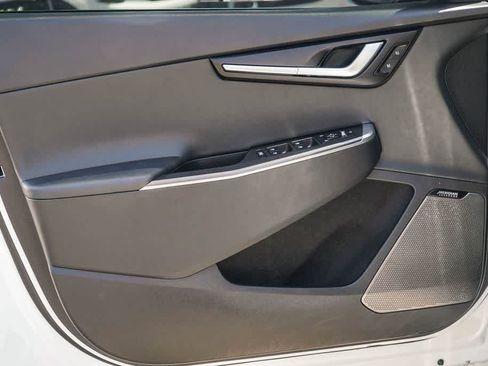 Certified 2023 Kia EV6 Wind w/ Wind Technology Package AWD/4WD image 19