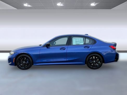 New 2026 BMW 330i Sedan w/ M Sport Package image 2