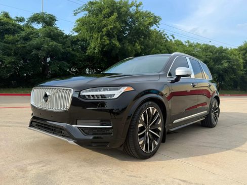 Used 2017 Volvo XC90 T8 Excellence AWD/4WD image 2