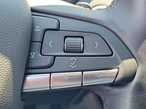 Certified 2022 Cadillac XT4 Premium Luxury w/ Enhanced Visibility Package FWD image 28