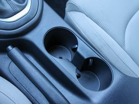 Used 2020 Kia Forte LXS image 19