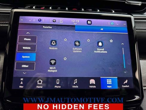 Used 2023 Jeep Grand Cherokee L Limited w/ Black Appearance Package image 34