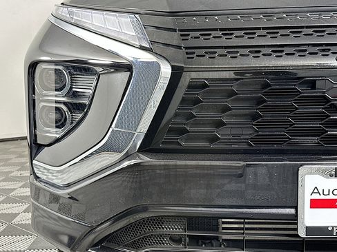 Used 2025 Mitsubishi Eclipse Cross SEL image 16