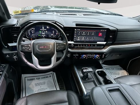 Used 2022 GMC Sierra 1500 Elevation w/ Elevation Premium Package AWD/4WD image 25
