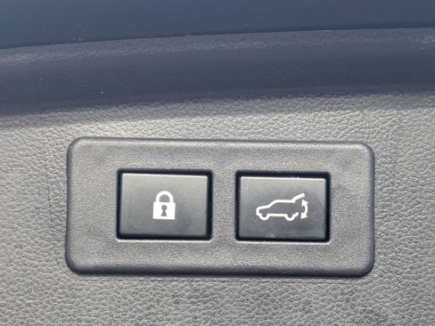 Used 2020 Subaru Outback Premium w/ Popular Package #1 AWD/4WD image 14