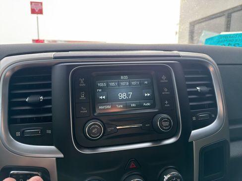 Used 2020 RAM 1500 Classic SLT AWD/4WD image 21