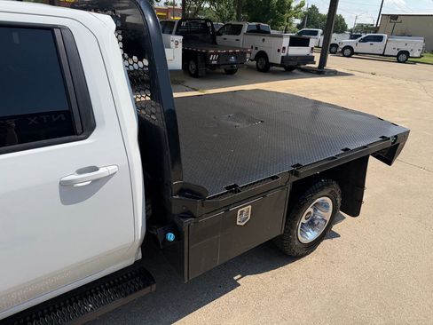 Used 2021 Chevrolet Silverado 3500 LT w/ Snow Plow Prep Package AWD/4WD image 8