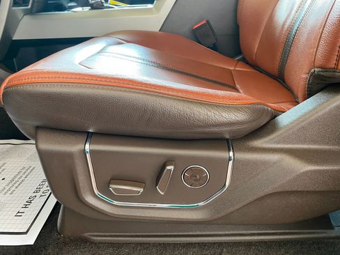 Used 2018 Ford F150 King Ranch w/ Equipment Group 601A Luxury AWD/4WD image 22