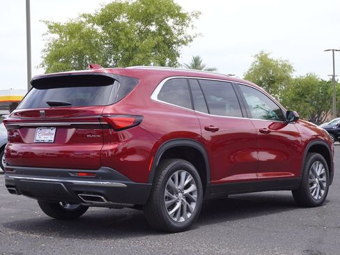 New 2025 Buick Enclave Preferred image 3