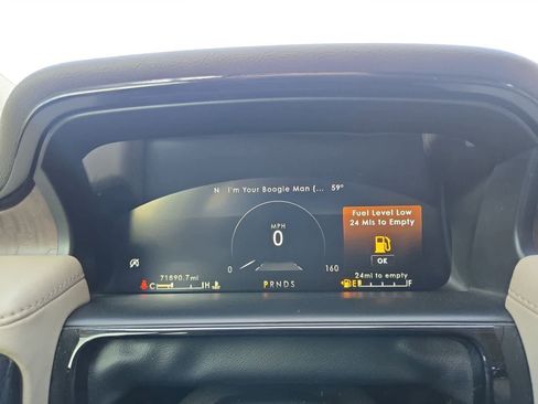 Used 2022 Lincoln Nautilus Reserve image 31