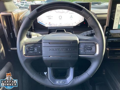 Used 2025 GMC Hummer EV 2X image 44