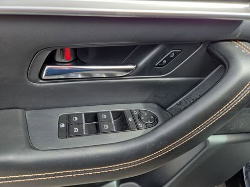 Used 2025 MAZDA CX-70 Plug-In Hybrid w/ Premium Plus image 15