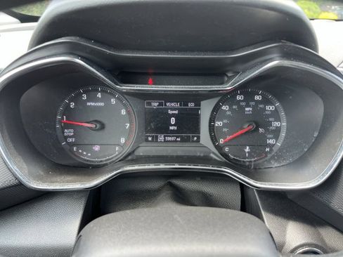 Used 2022 Chevrolet TrailBlazer LT w/ Convenience Package AWD/4WD image 12