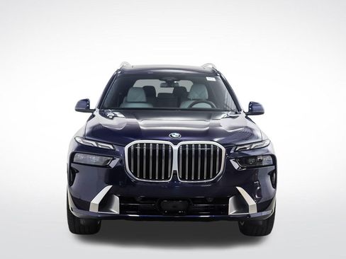 Used 2026 BMW X7 xDrive40i AWD/4WD image 8