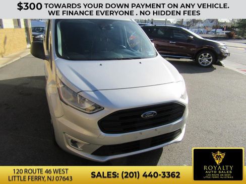 Used 2019 Ford Transit Connect XLT image 6