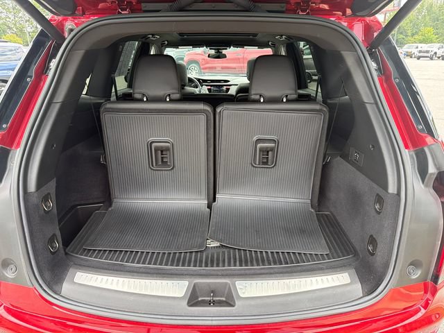 Certified 2024 Cadillac XT6 Luxury w/ LPO, Floor Liner Package AWD/4WD image 15