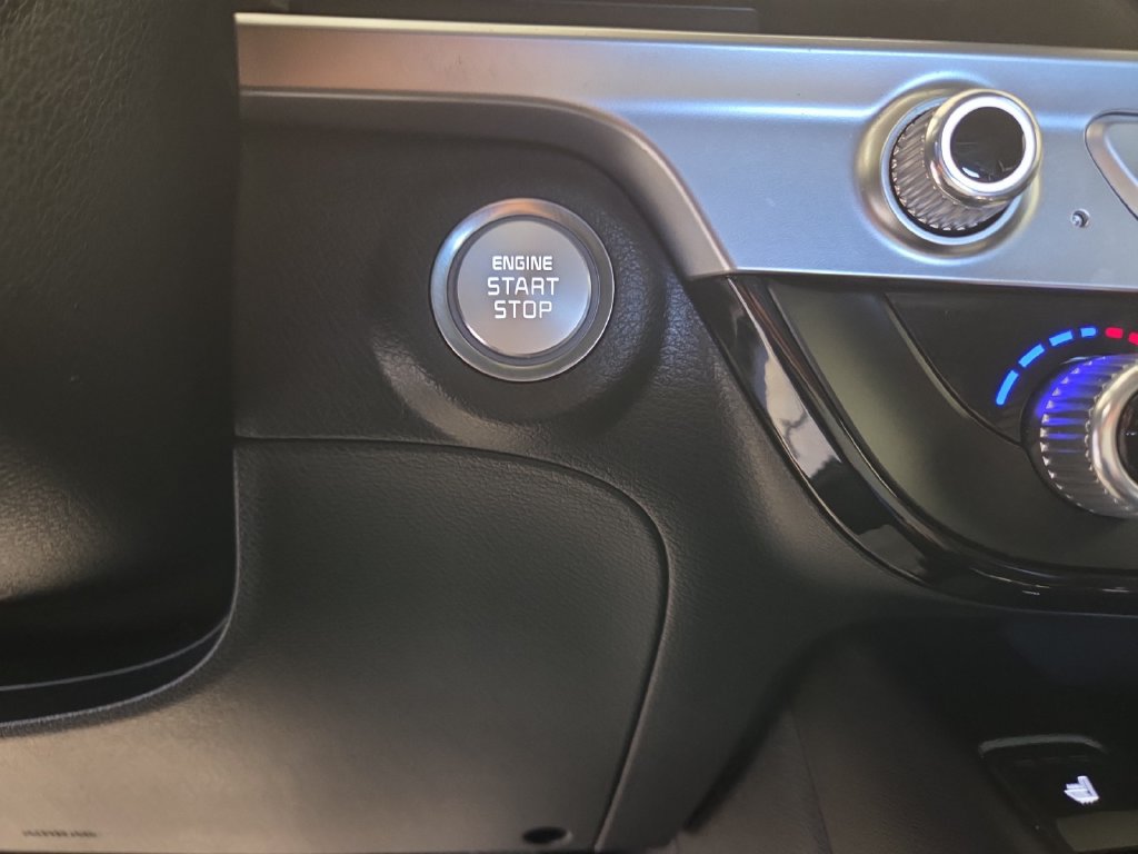 Used 2025 Kia Telluride S FWD image 19