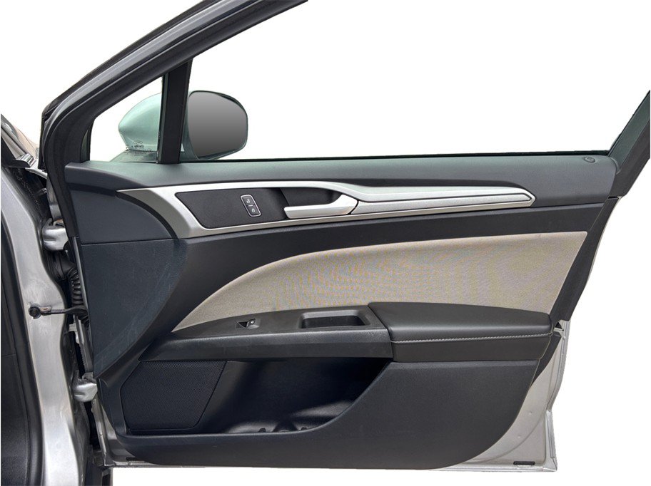 Used 2020 Ford Fusion S FWD image 34
