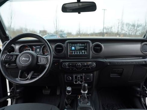 Used 2022 Jeep Wrangler Unlimited Sport image 26