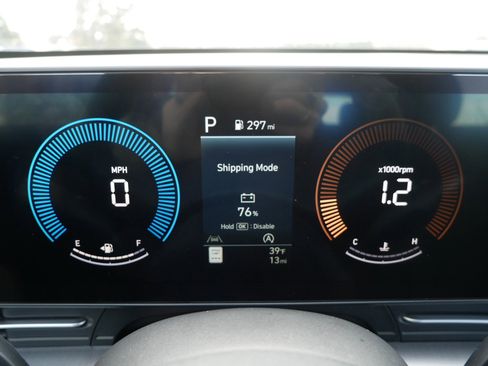 New 2026 Hyundai Kona SE image 13