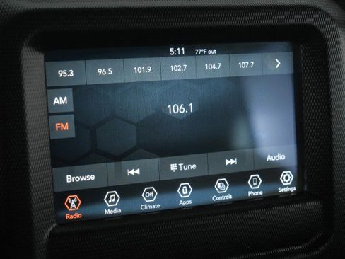 Used 2022 Jeep Wrangler Unlimited Sport image 21