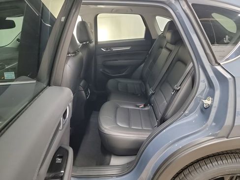 Used 2023 MAZDA CX-5 Carbon Edition image 12