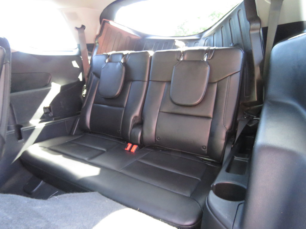 Used 2021 Ford Explorer Limited w/ Equipment Group 301A AWD/4WD image 22