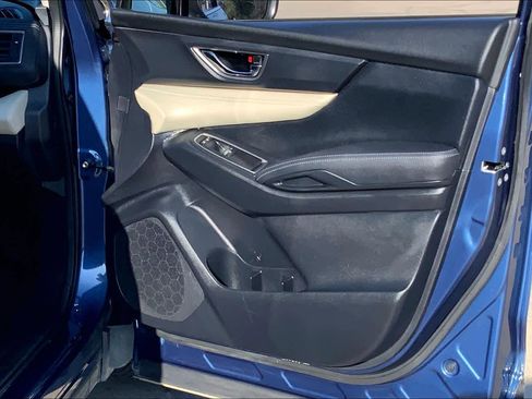 Used 2022 Subaru Ascent Limited image 23