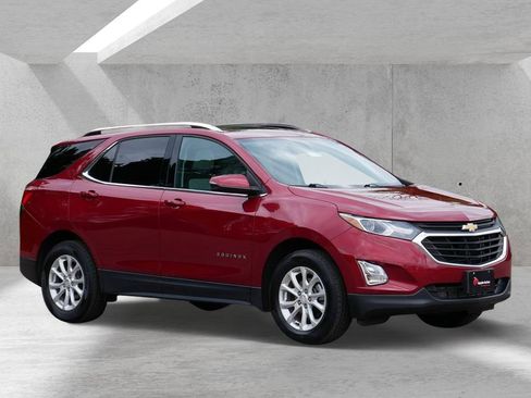 Used 2018 Chevrolet Equinox LT w/ Sun & Infotainment Package AWD/4WD image 1