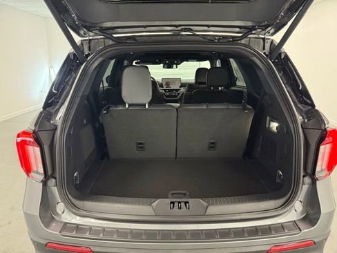 New 2026 Ford Explorer ST image 8