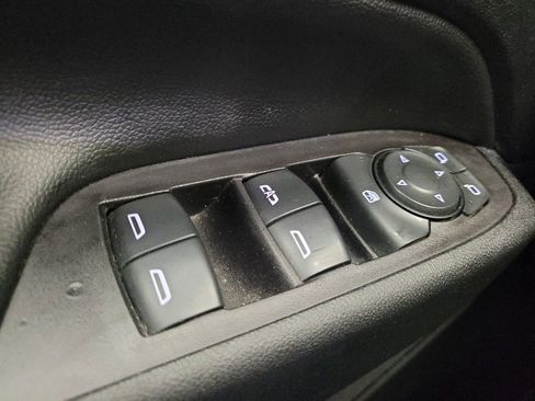 Used 2020 Chevrolet Equinox LT w/ Driver Convenience Package FWD image 27