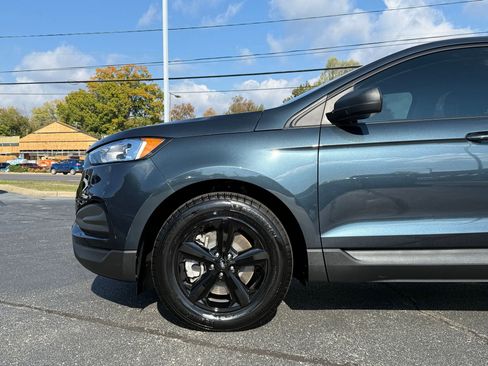 Used 2024 Ford Edge SE image 7