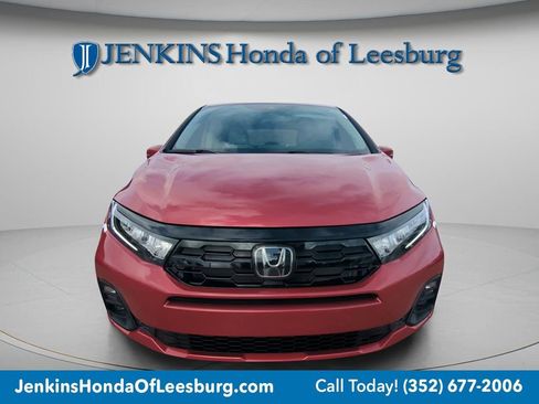 New 2026 Honda Odyssey Touring image 7