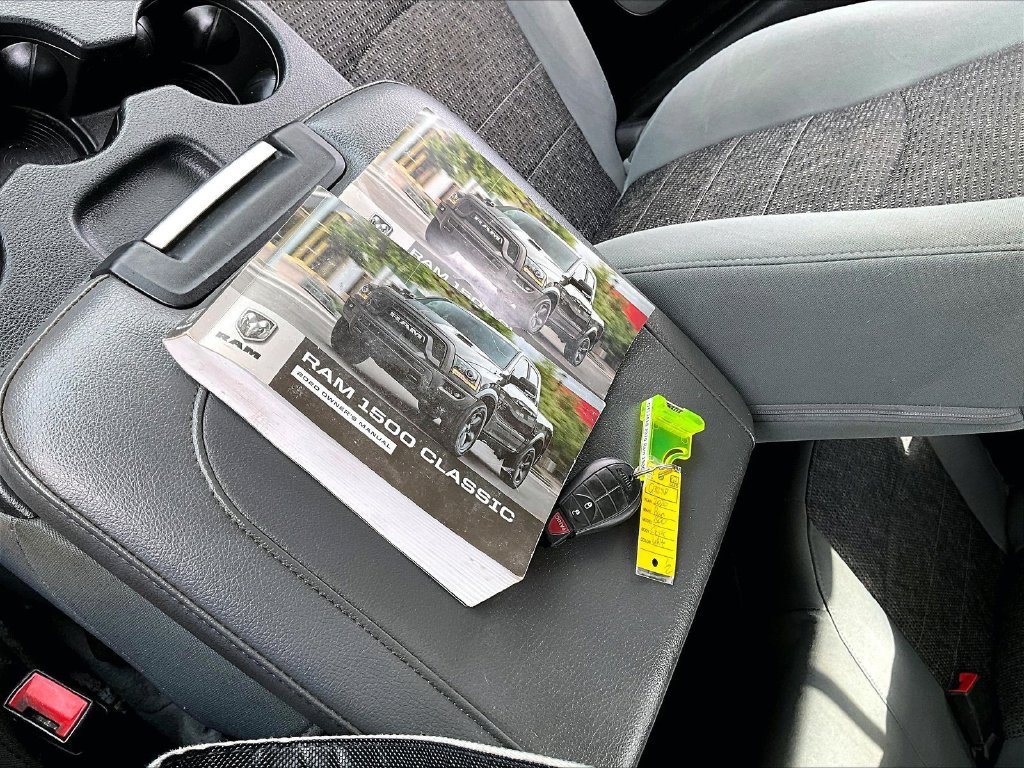 Used 2020 RAM 1500 Warlock AWD/4WD image 37