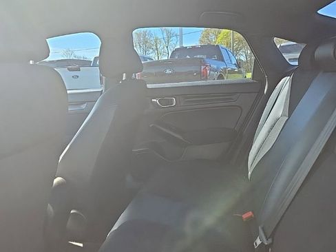 Used 2023 Honda Civic Sport image 9