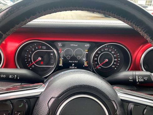Used 2021 Jeep Gladiator Rubicon AWD/4WD image 15
