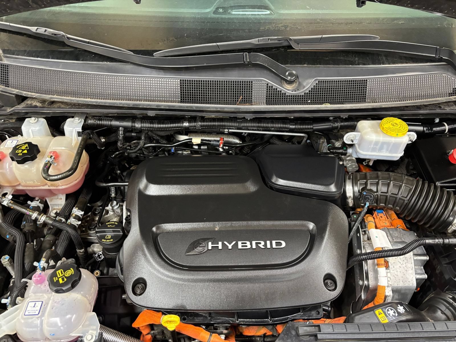 Used 2023 Chrysler Pacifica Touring-L FWD image 34