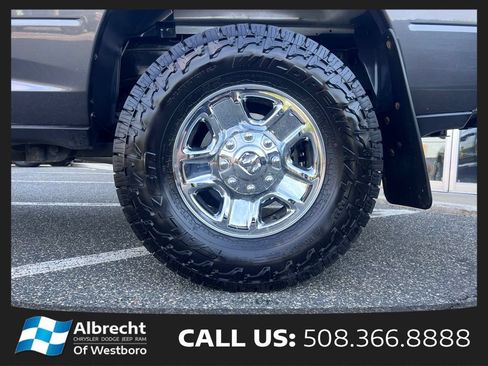 Used 2024 RAM 2500 Tradesman w/ Chrome Appearance Group AWD/4WD image 31