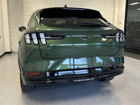 Certified 2024 Ford Mustang Mach-E Premium image 41