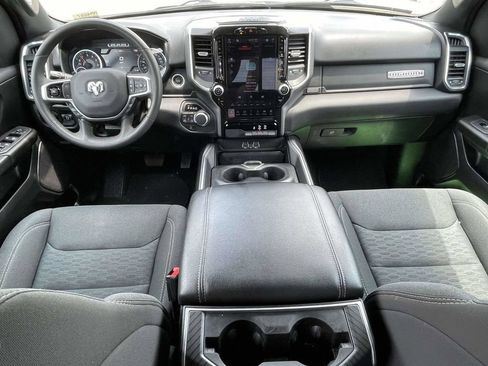 Used 2025 RAM 1500 Big Horn AWD/4WD image 11