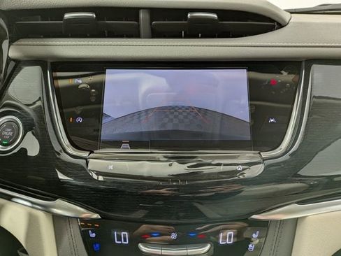 New 2025 Cadillac XT6 Premium Luxury w/ LPO, Floor Liner Package image 5