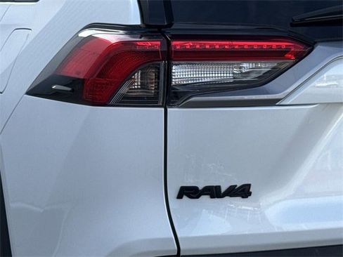 Used 2023 Toyota RAV4 Limited image 6
