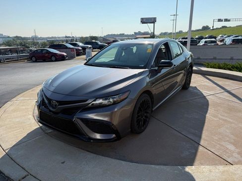 Certified 2024 Toyota Camry SE w/ Convenience Package FWD image 10