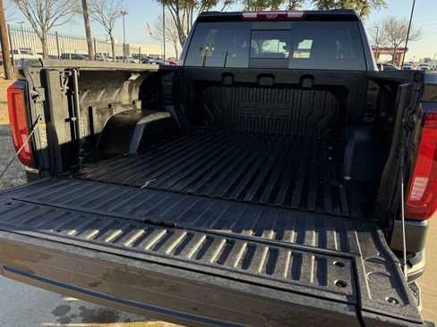 Used 2023 GMC Sierra 1500 Denali Ultimate image 27