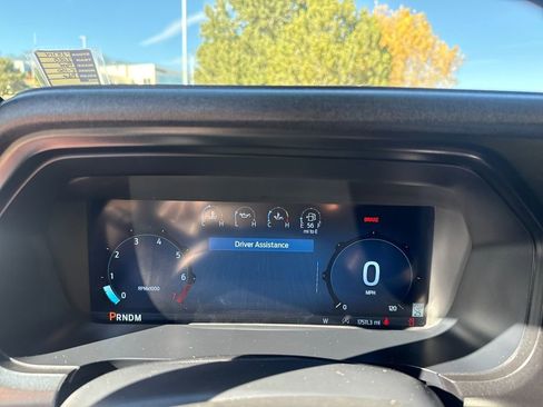 Used 2025 Ford F150 Lariat w/ Equipment Group 502A High image 14