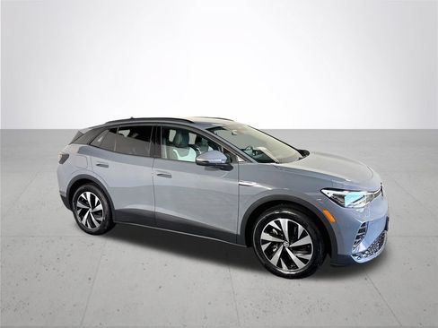 Certified 2025 Volkswagen ID.4 Pro RWD image 5